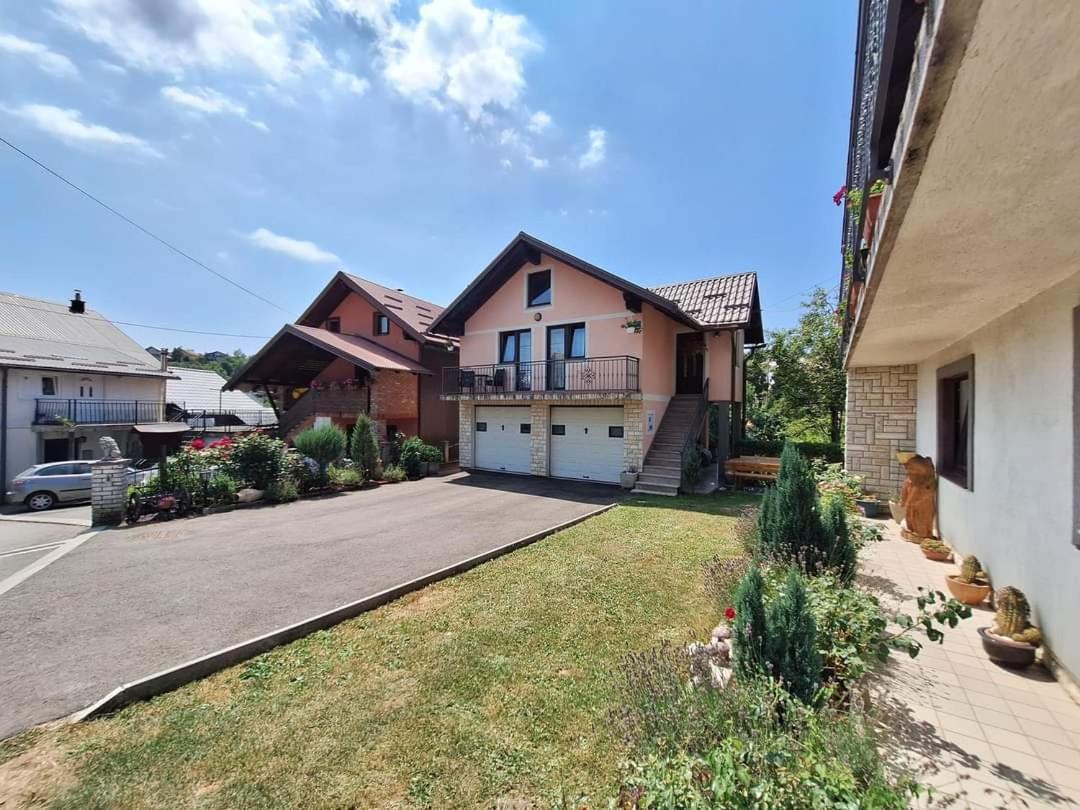 Holiday Home Lana Fužine Exterior foto
